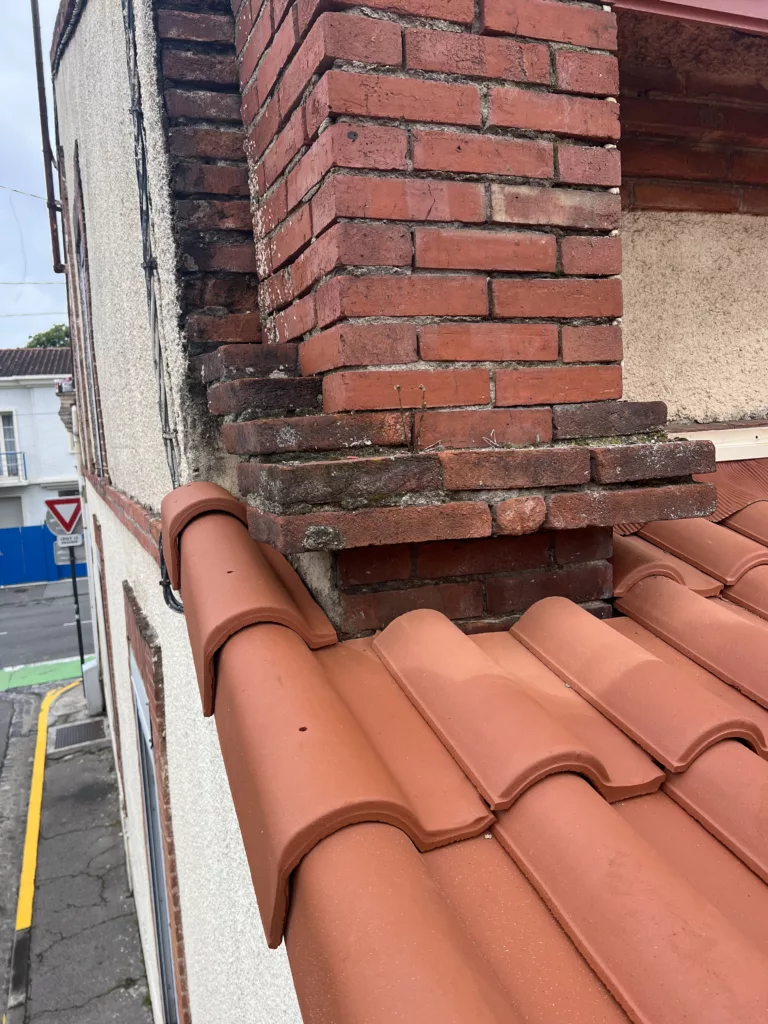 Abergement de cheminée AVANT